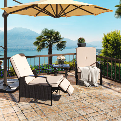 Chaise de patio en osier Maracle