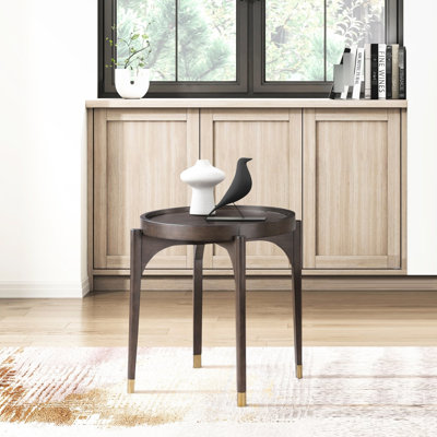 Table de bout ronde classique brun foncé de luxe classique, pieds en bois massif avec accents dorés, chapeaux glamour de 24 po de hauteur et de largeur, en diamètre pour la zone
