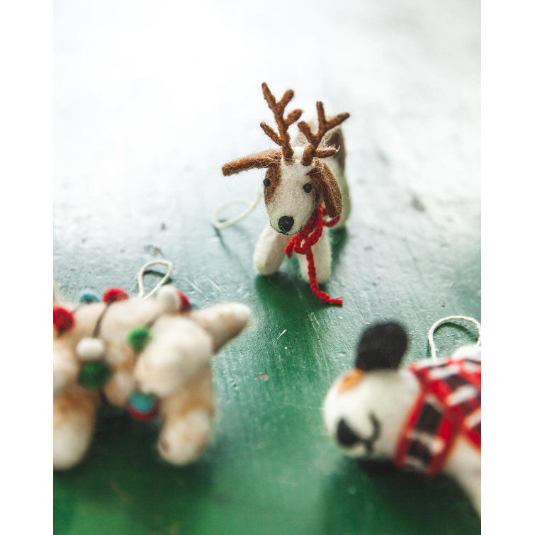 https://assets.wfcdn.com/im/84645421/resize-h755-w755%5Ecompr-r85/2267/226782412/Felted+Festive+Pup+Ornament+-+Max.jpg