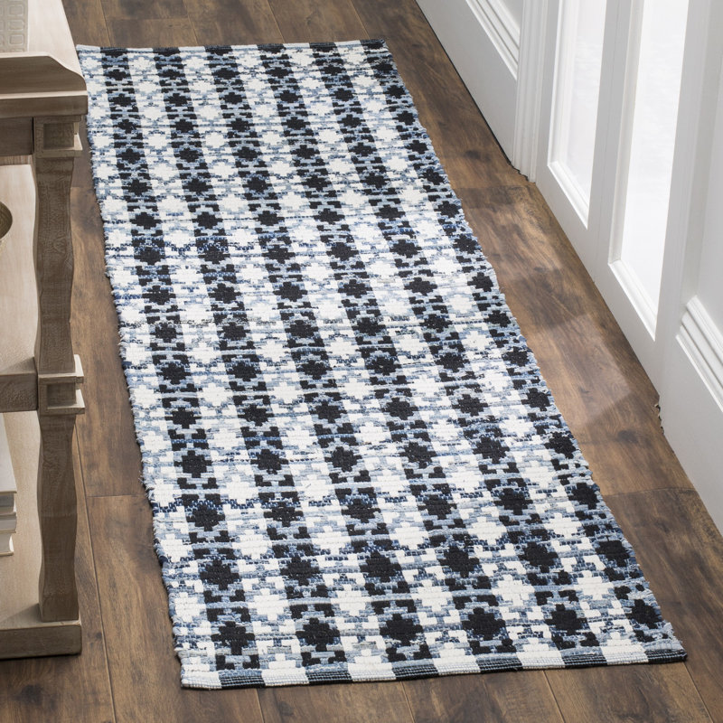 Montauk Hand Woven Cotton Geometric Rug, Runner 2'3" x 8'