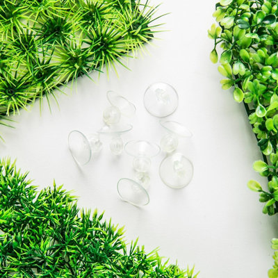 Pelouse artificielle en plastique 9 po Decorations