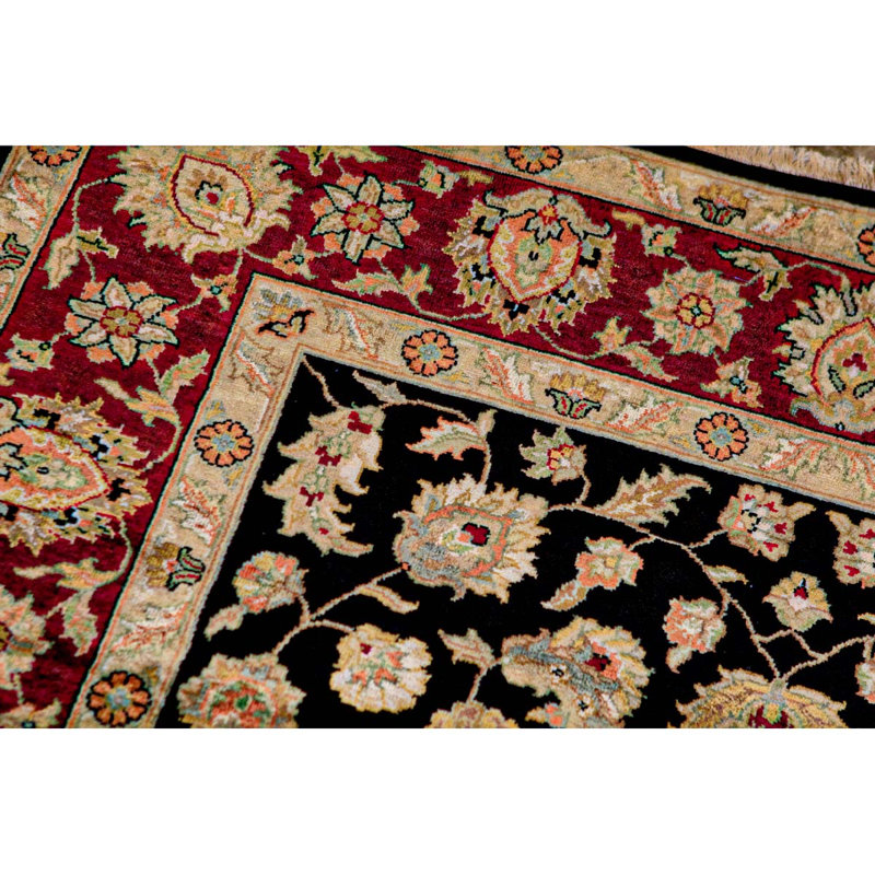 Tapis noir et rouge de haute qualité noué à la main