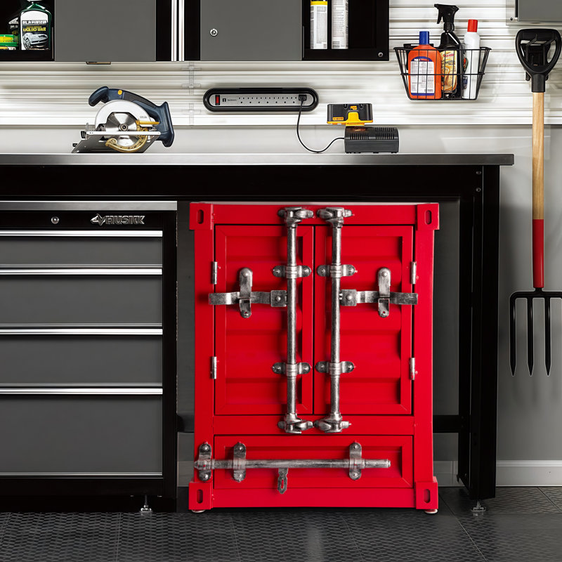 Commode d'appoint de style industriel en fer avec serrure, Rouge