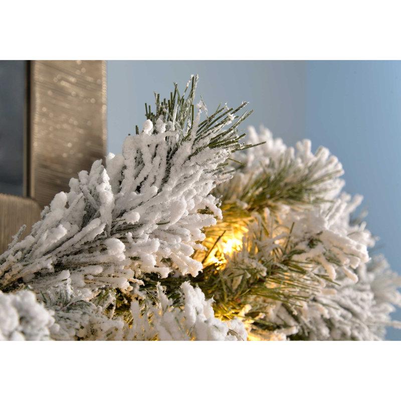 270cm Lighted Faux Garland with Lights
