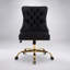 Fauteuil de bureau moderne capitonné en velours avec appui-tête et repose-pieds réglables et piètement en métal doré