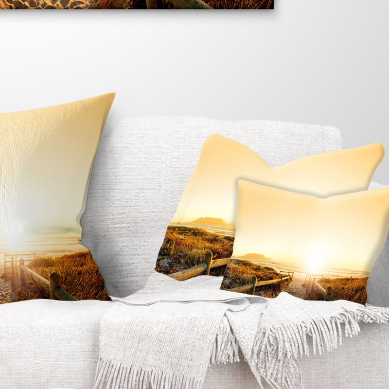 Plage près du Cap - Coussin décoratif à imprimé paysage