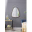 Miroir mural 30 po x 38 po Irrgeular