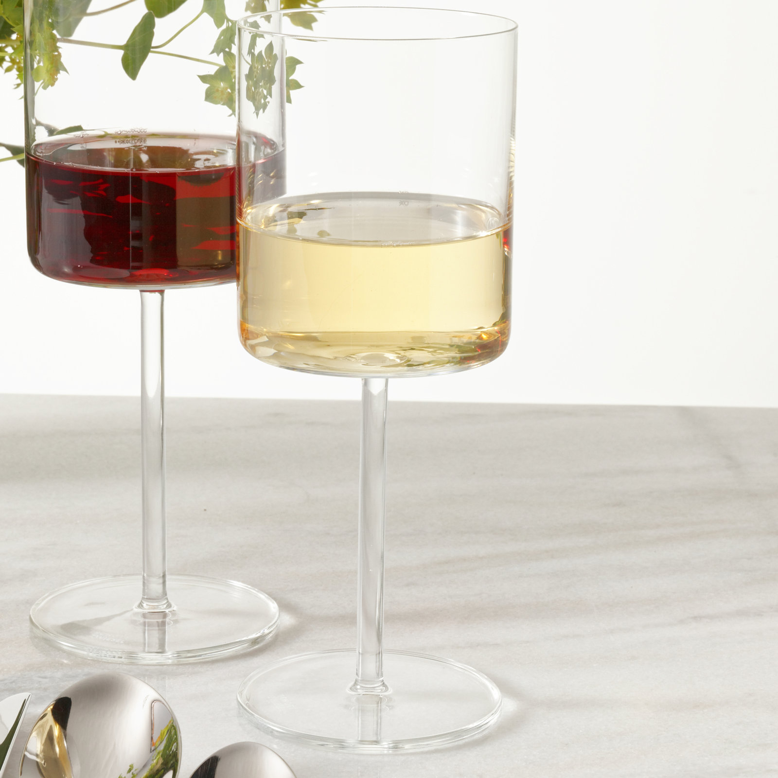 Modo Crystal White Wine Glass
