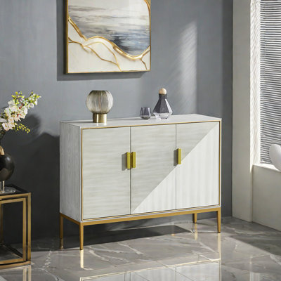 Buffet décoratif italien simple