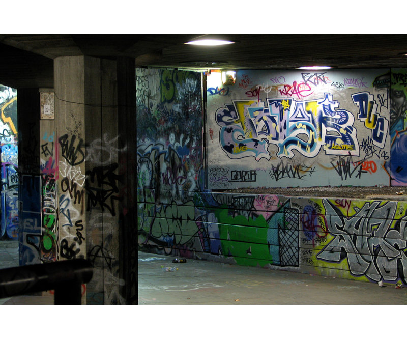 Graffiti de Londres, H 12 po x l 18 po