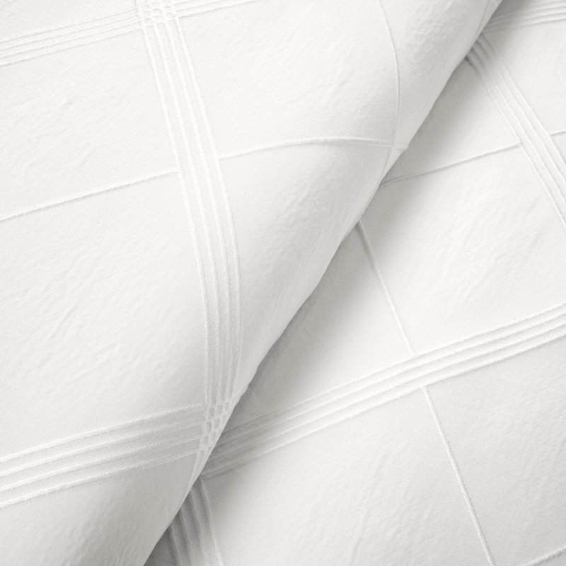 Pure White Diamond Jacquard Full Comforter Set