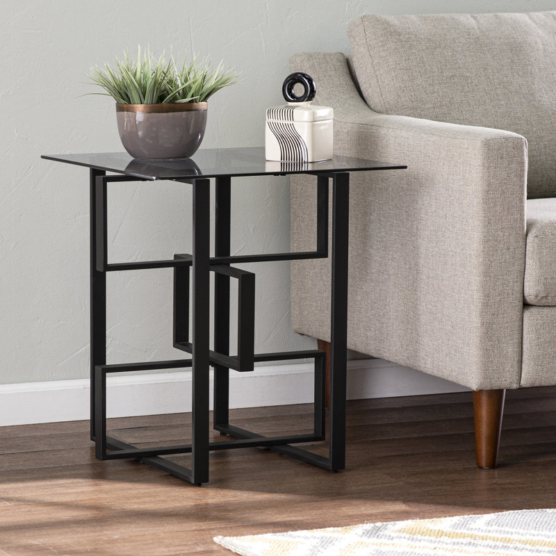 Table d'appoint à base géométrique en métal avec plateau en verre noir et carré pour la maison