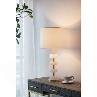 Lampe de table en marbre 13 x 13 x 26 po