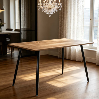 Table de salle à manger de 47 po en bois aggloméré minimaliste moderne de 47 po, pieds en métal noir, table de salle à manger de petite taille, bureau d'ordinateur, bureau, table de cuisine, pour 4 à 6 sièges. Convient pour la maison et la cuisine