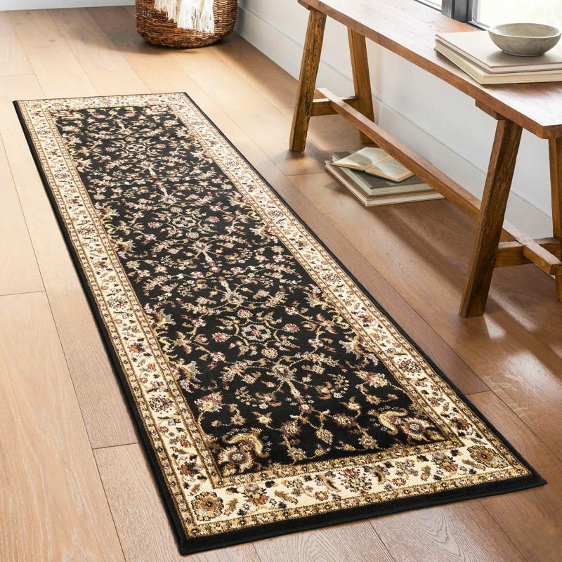 Polypropylène classique 2 pi 7 po Tapis noir X 3, motif intégral, chaleureux et traditionnel