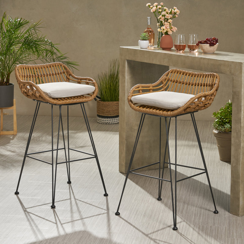 Tabouret de bar 30 po avec coussin Endicott Lucrezia, Structure brun clair / coussin beige, 2