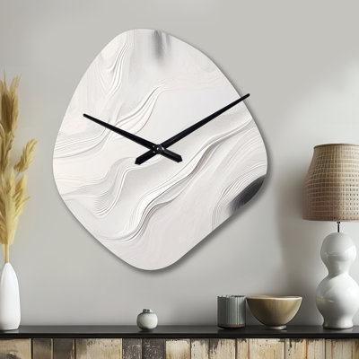 Horloges murales asymétriques en métal blanc et gris V - horloge murale