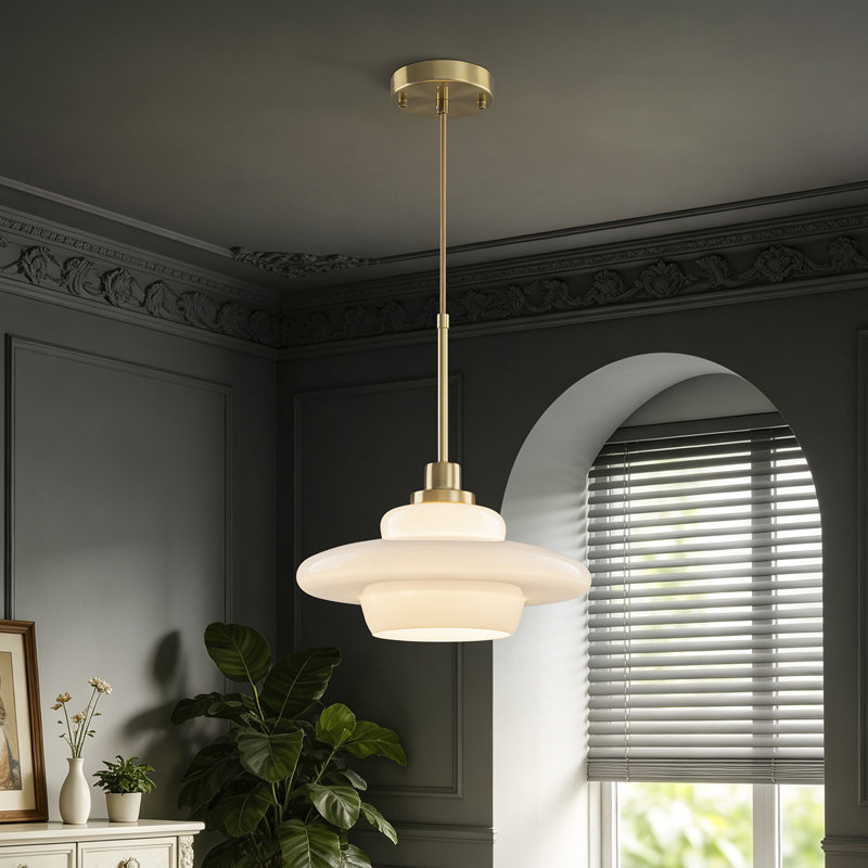 Luminaire suspendu 1 lumière Mid Century Modern Gold avec abat-jour en verre de lait