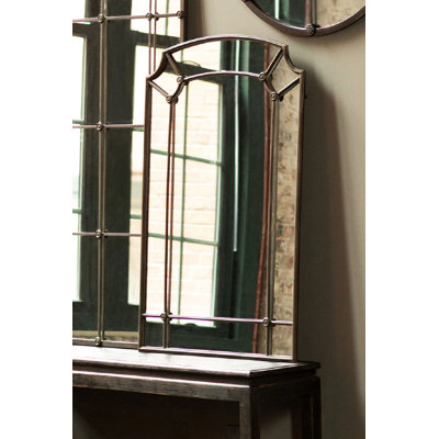 Hyler Mirror