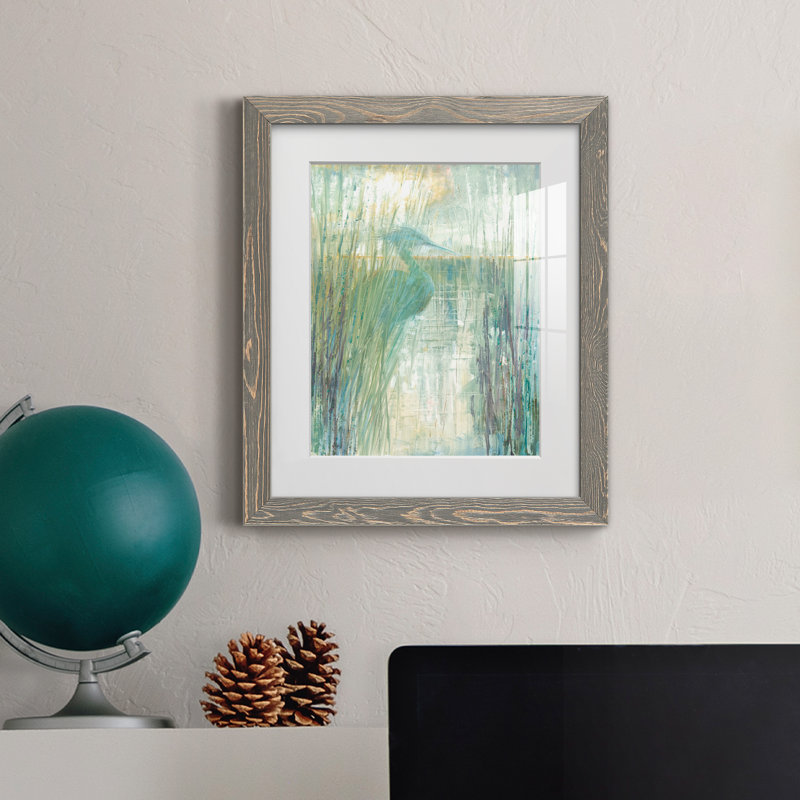 Morning Egret I - peinture encadrée, Cadre gris, H 20 po x l 17 po x P 1,5 po