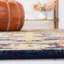 Tapis oriental bleu marine en laine touffeté à la main Ferrera-108085475