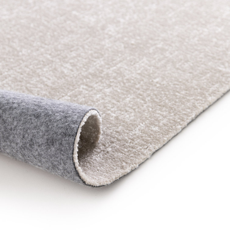 Mickail Machine Washable Tufted Area Rug