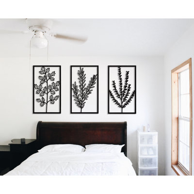 Farmhouse Plants & Flowers Wall Decor on Metal