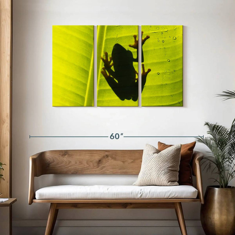 Grenouille sur feuille, H 28 po x l 45 po