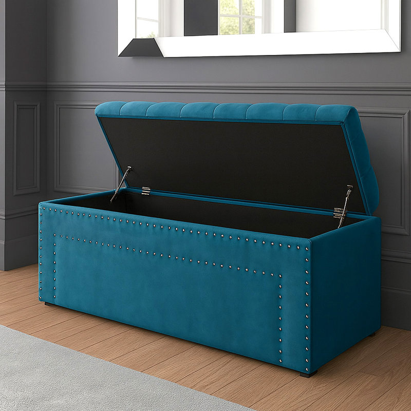 Duke Ottoman Storage Box - Chesterfield Upholstered Blanket Box - Plush Velvet Ottoman Bench with Storage, Emerald Green