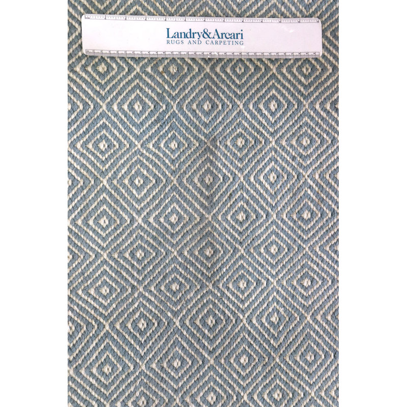 Dazzler Geometric Area Rug in Blue, Rectangle 2'5" x 3'2"