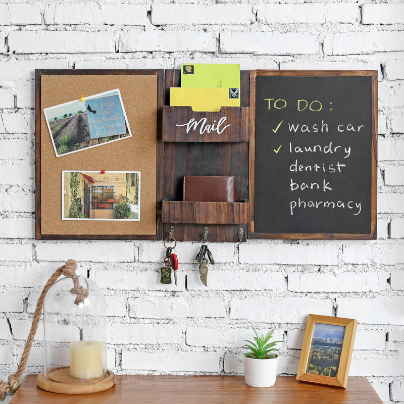 Wall Mounted Entryway Organiser Rack With Chalkboard