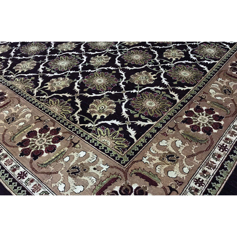Sultanabad Wool Oriental Area Rug in Aubergine/Gold