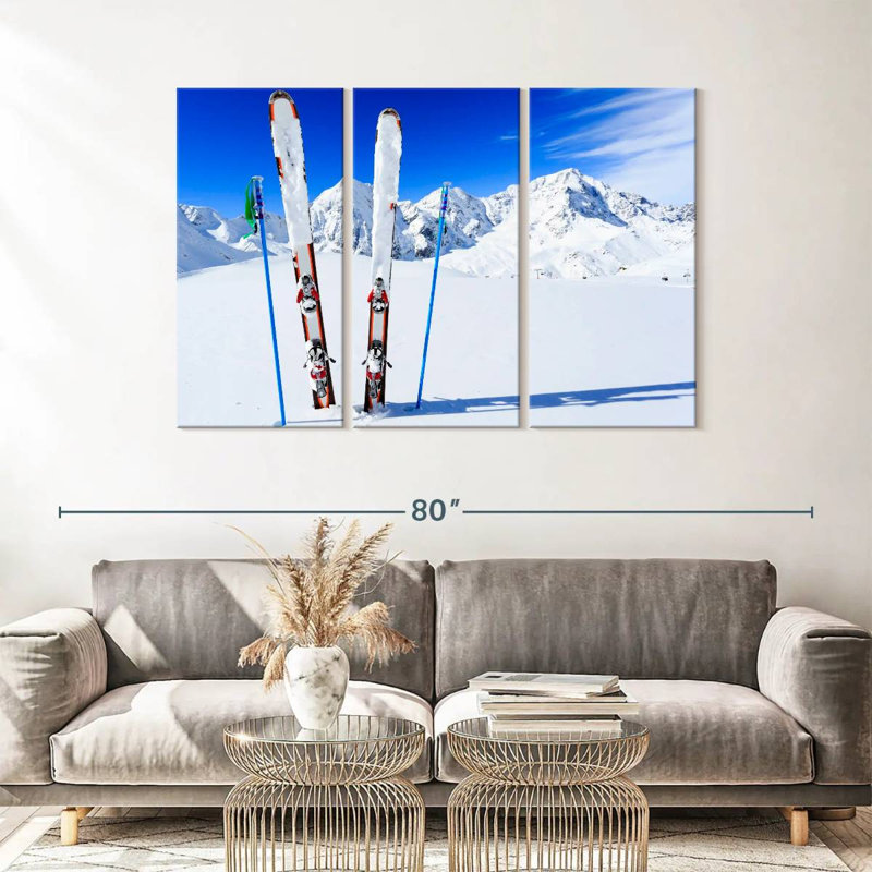 «Équipement de ski», 3 pièces sur toile, H 36 po x l 57 po x P 1,25 po