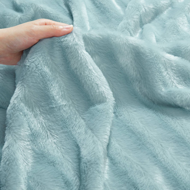 Duke Blue Long Fur Dual-Sided All Season 50x60" Throw, Blue