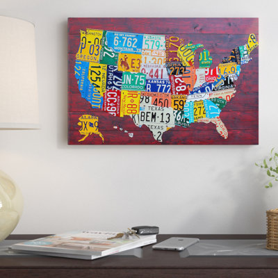 «USA Recycled Licence Plate Map VII» par Design Turnpike, impression