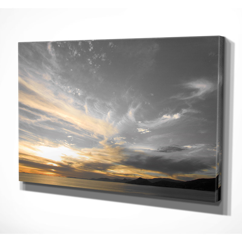 Ciel au-dessus - reproduction de photo sur toile, H 8 po x l 16 po