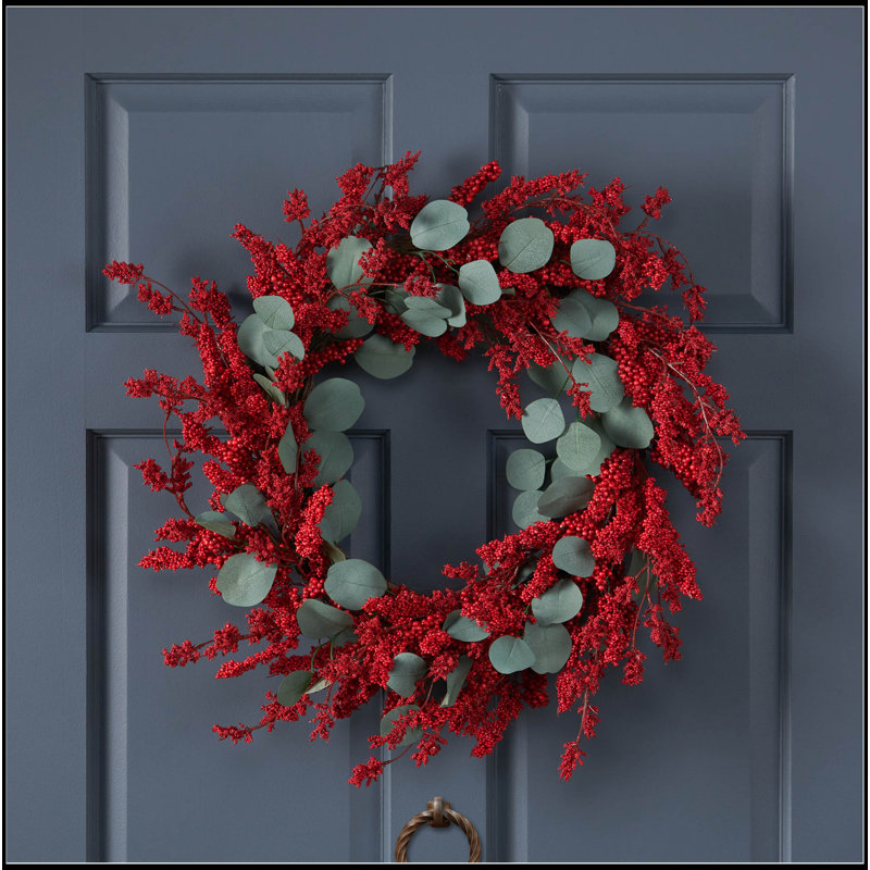 29" EUCALYPTUS/BERRY WREATH