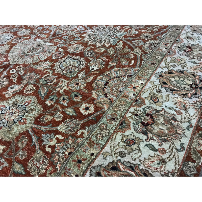 Wool Oriental Area Rug in Rust/Ivory