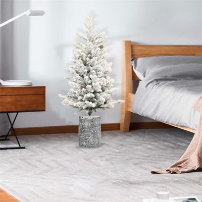 Arbre de Noël floqué de 6,5 pi avec base en pot, 350 lumières DEL chaudes, 1386 pointes, branches en PE + PVC et 31 pommes de pin pour des espaces compacts