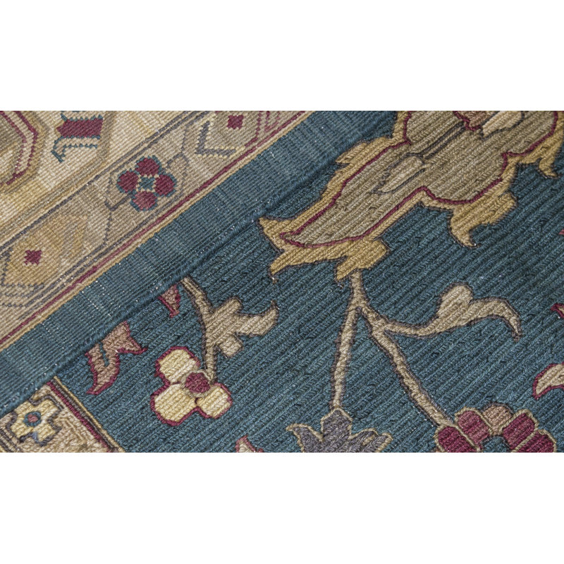 Sumak Wool Oriental Area Rug