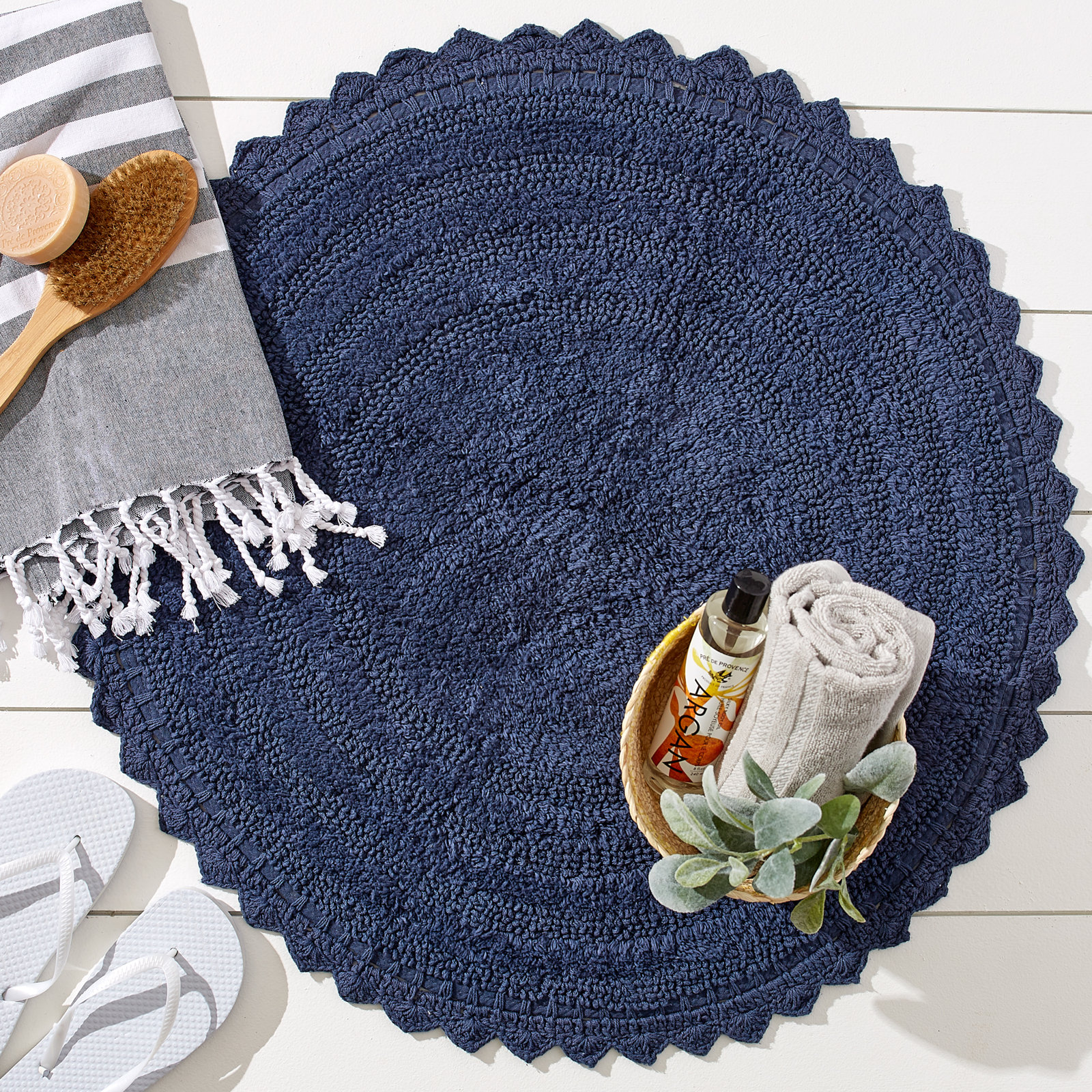 Lisk Cotton Blend Bath Rug, Blue