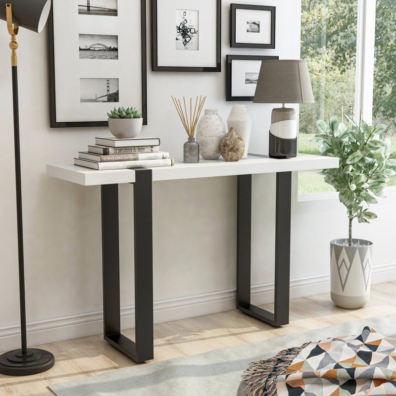 Atreau 47.25'' Console Table