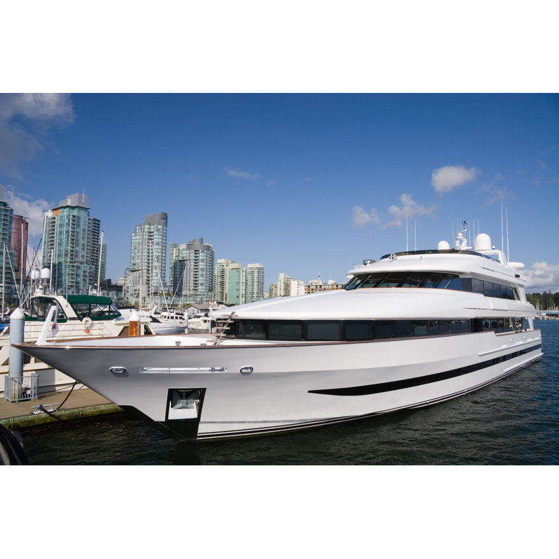 Bateau privé par Vkyryl - photographie sur toile tendue, L 18 po x H 12 po