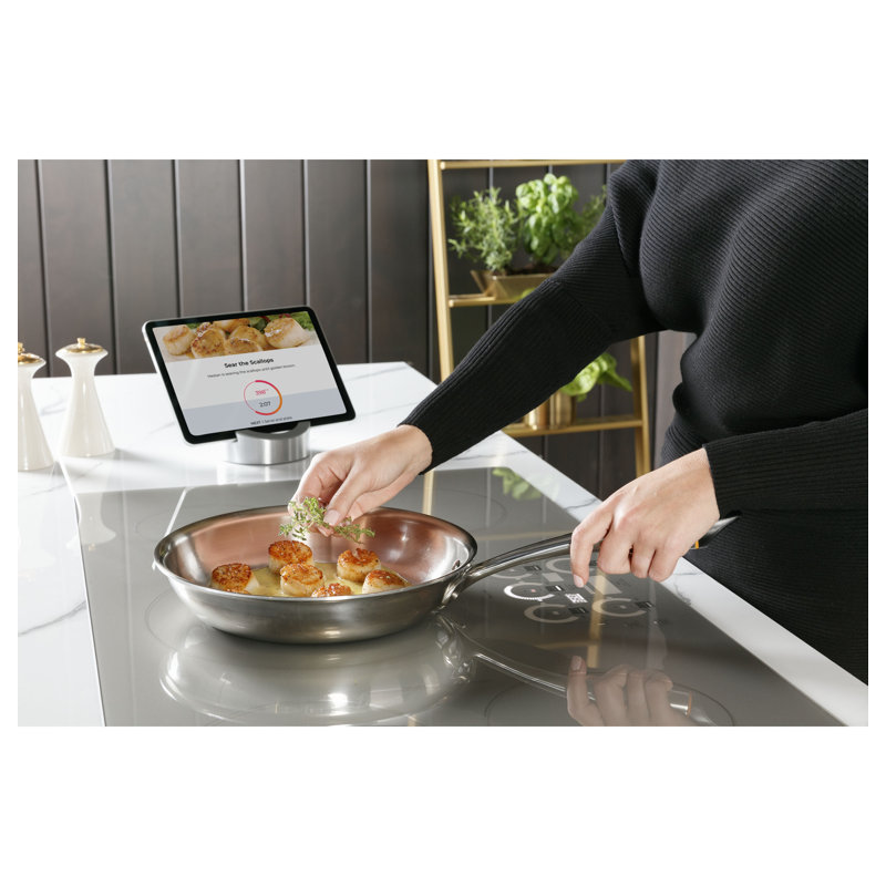 Monogram Appliances 36" Stainless Steel Smart 5 Burner Cooktop