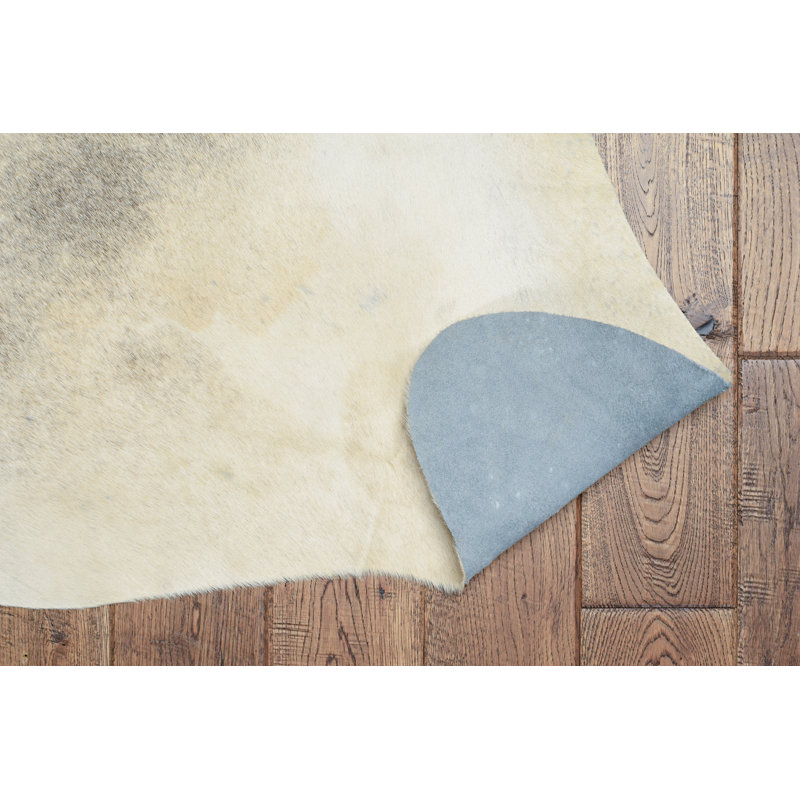 Irfa Handmade Light Brindle Cowhide Rug with Suede Backing, Novelty 6' x 6'