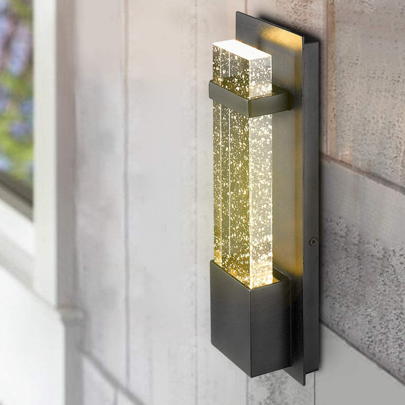 Diamandi LED Wall Light