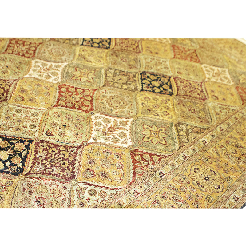 Hand Knotted Wool Area Rug