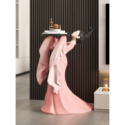 Figurines & Sculptures
