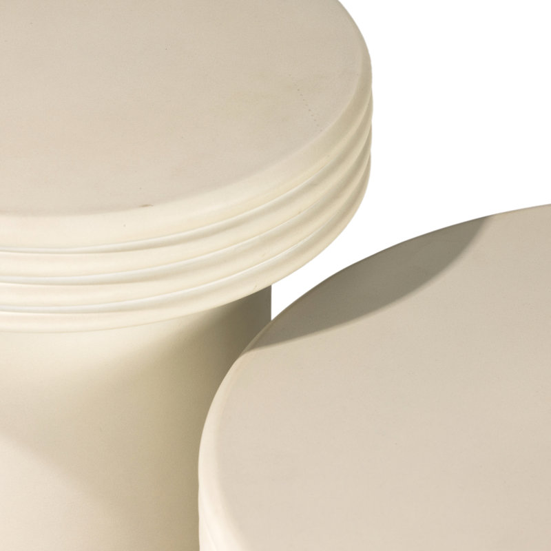 Grecia Outdoor Round Table Sets