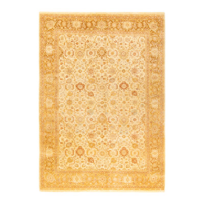 Tapis unique noué à la main Keenan - ivoire / beige, 6 pi 3 po x 8 pi 10 po